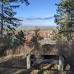 Mit Sauna In *